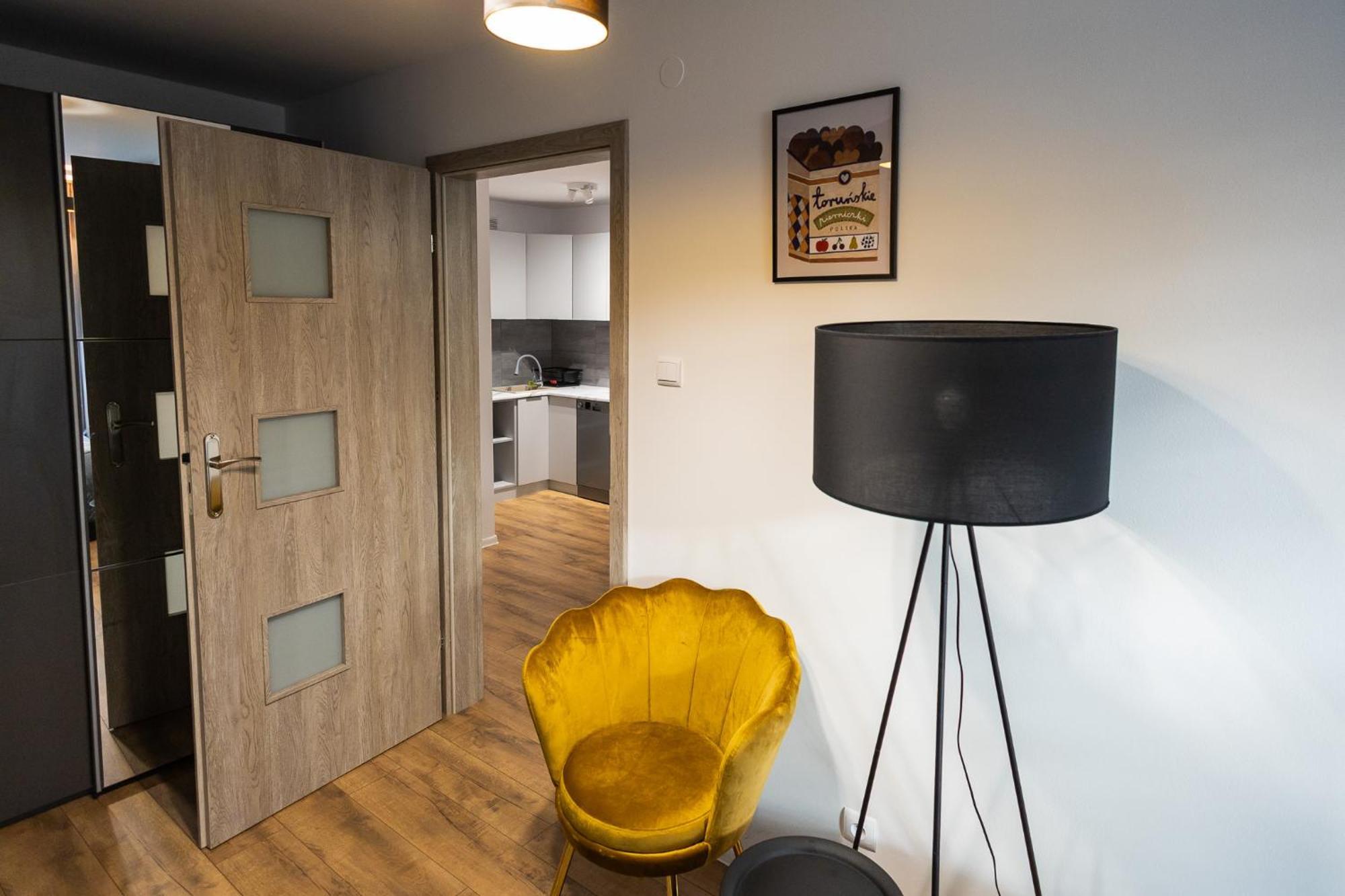 Apartment By Rentoom